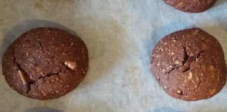 ŞEKERSİZ KAKAOLU HİNDİSTANCEVİZLİ KURABİYE TARİFİ