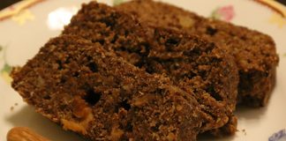 GLUTENSİZ BADEMLİ İNCİRLİ KEK TARİFİ (Unsuz, rafine şekersiz; granola tadında, mis)